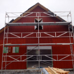 Nu ska det "bara" på med plåttaket