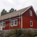 Alla fönster och dörrar isatta